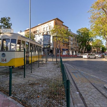 Charming 2 Bedroom Apartment At Triana Center By Oui Sevilla Eksteriør bilde