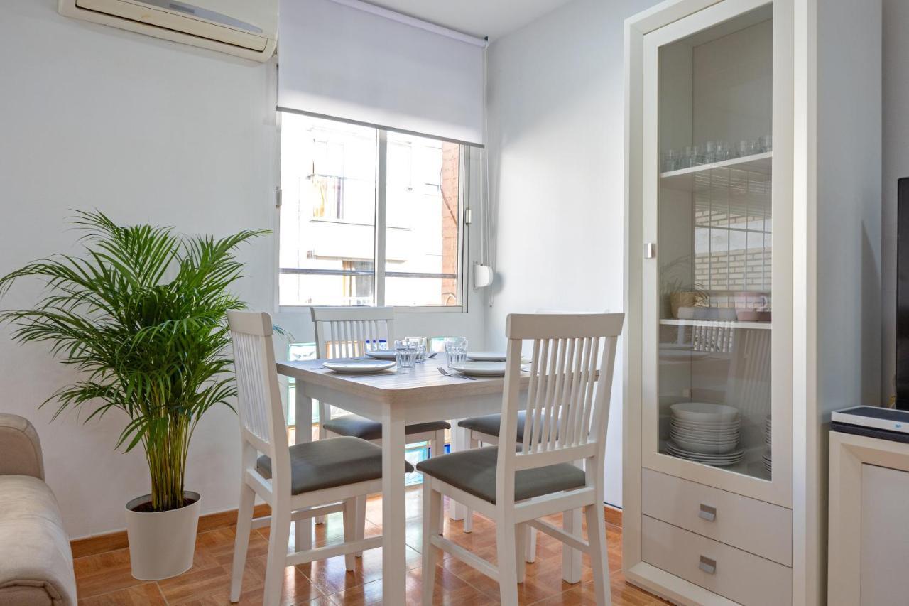 Charming 2 Bedroom Apartment At Triana Center By Oui Sevilla Eksteriør bilde