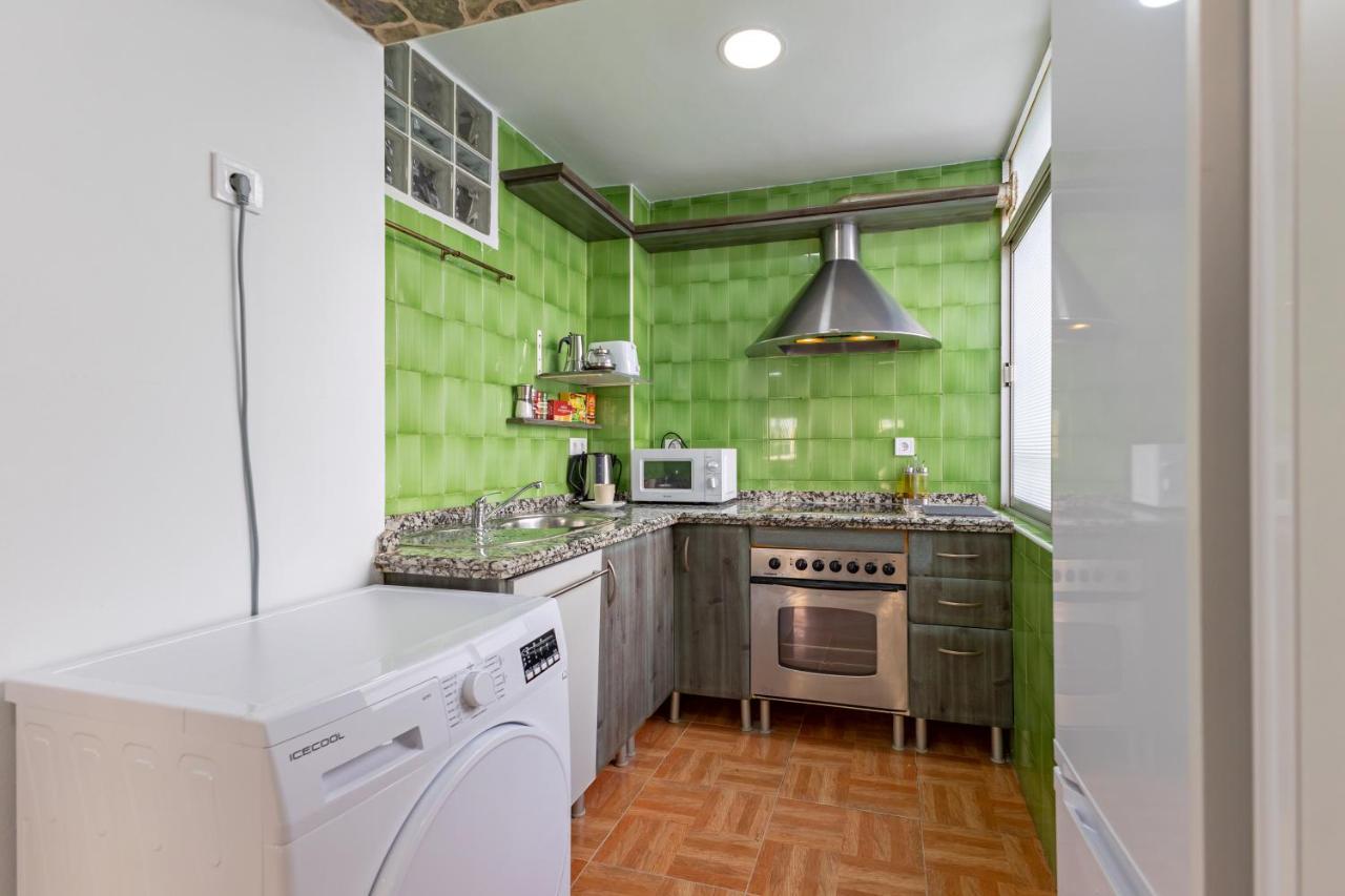 Charming 2 Bedroom Apartment At Triana Center By Oui Sevilla Eksteriør bilde