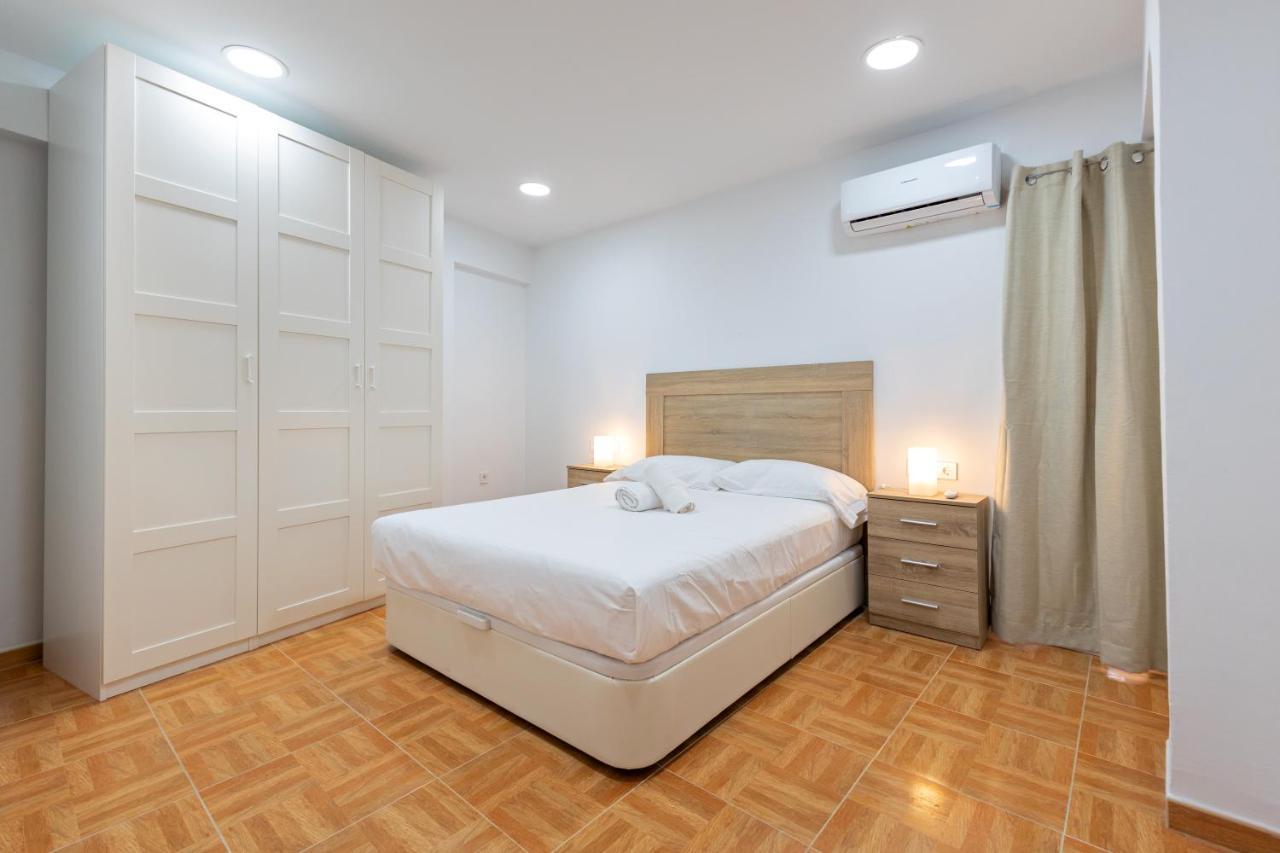 Charming 2 Bedroom Apartment At Triana Center By Oui Sevilla Eksteriør bilde
